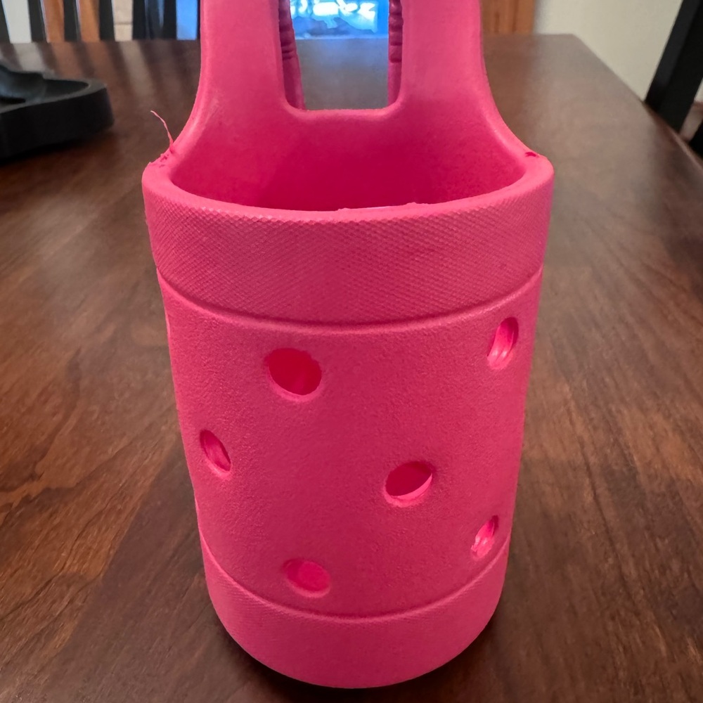 NWOT Haute Pink Bag Bevy